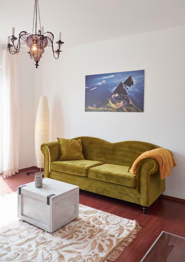 Apartment In Musikalischem Haus Mayen Ngoại thất bức ảnh