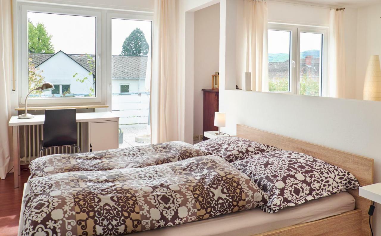 Apartment In Musikalischem Haus Mayen Ngoại thất bức ảnh